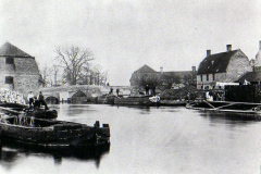 Brandon-Bridge-2-further-downstream-1890s